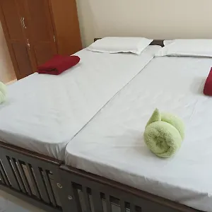 Sri Padmanabha Tourist Hotel